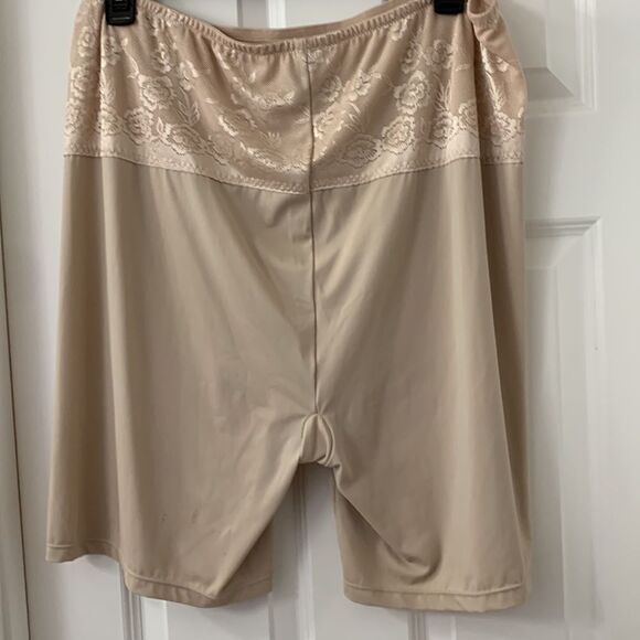 Torrid Size 5 Shapewear shorts nude .  NEW - Picture 2 of 8